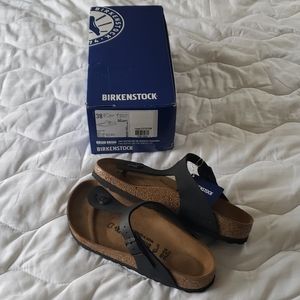Brand new authentic Birkenstock Gizeh